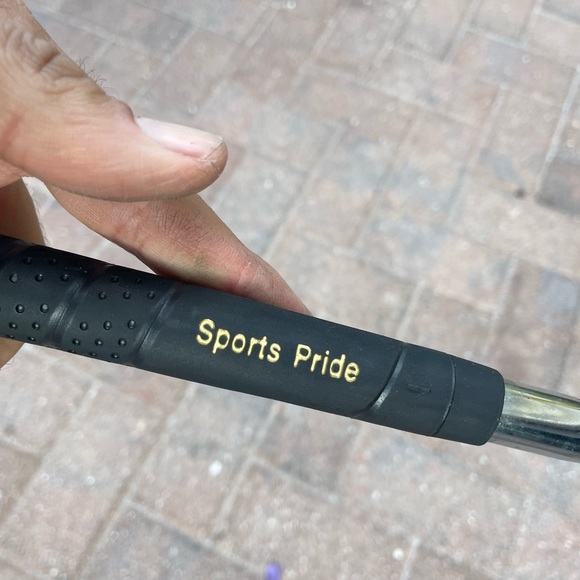 Golf clubs TZIII iron set 8 pc in right handed 
Steel shafts - Picture 5 of 9